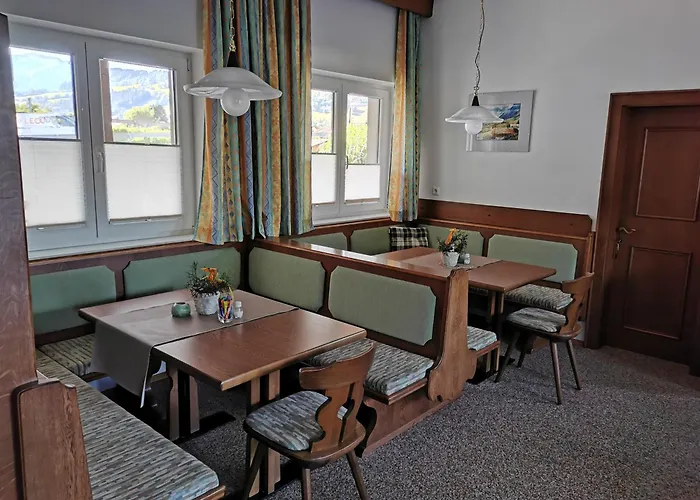 Privatunterkunft Haus Lienbacher *